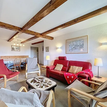 Boucanier 002, Avec Jardin Appartement